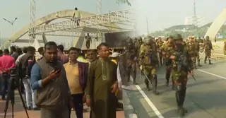 তারেক রহমানকে সংবর্ধনা: মঞ্চ প্রায় প্রস্তুত, সেনাটহল জোরদার